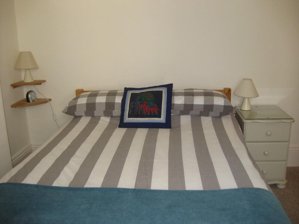 Acorns Guest House Combe Martin Habitación foto