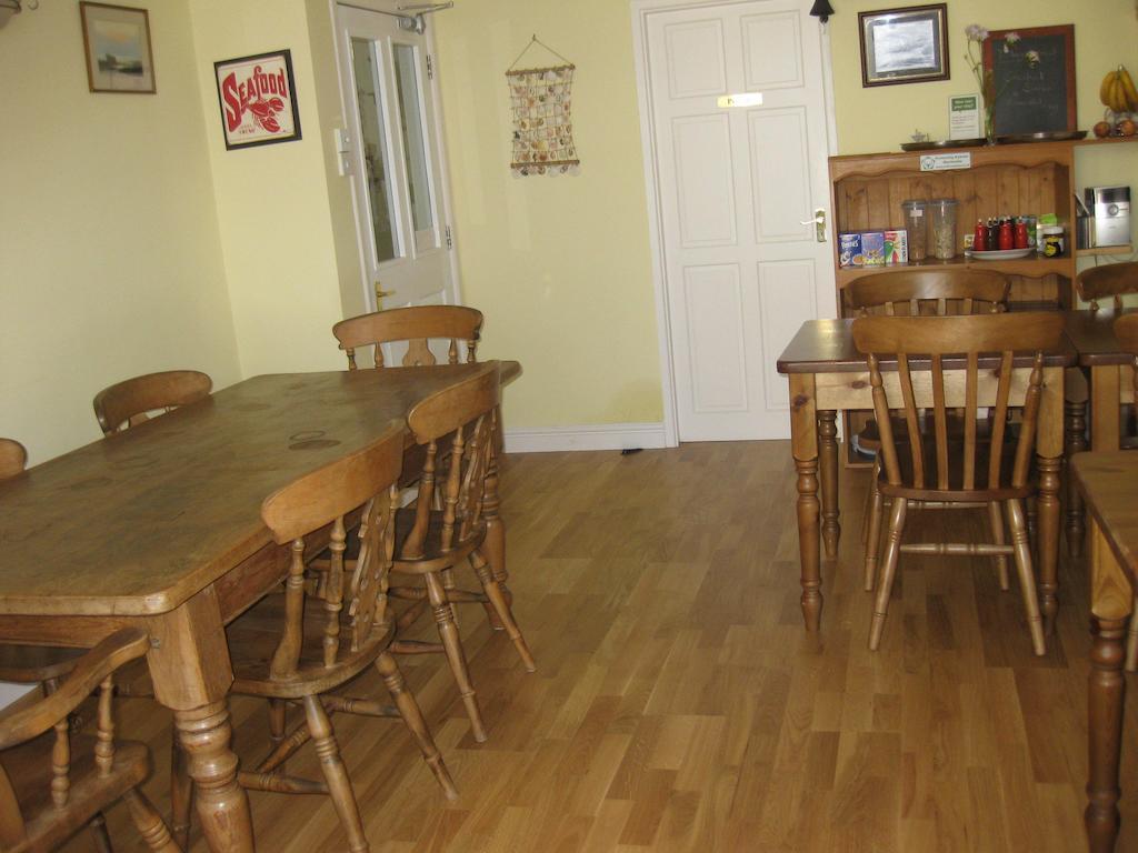 Acorns Guest House Combe Martin Exterior foto